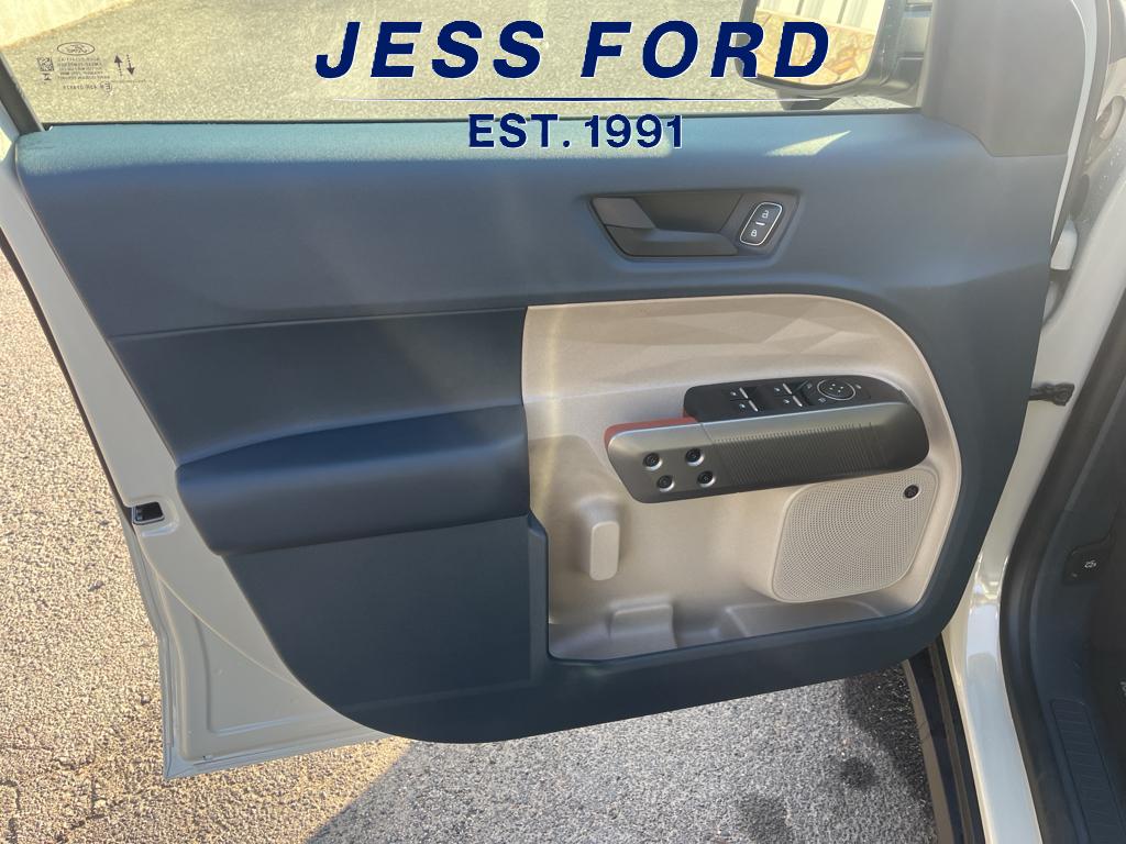 2025 Ford Maverick Lariat photo 7