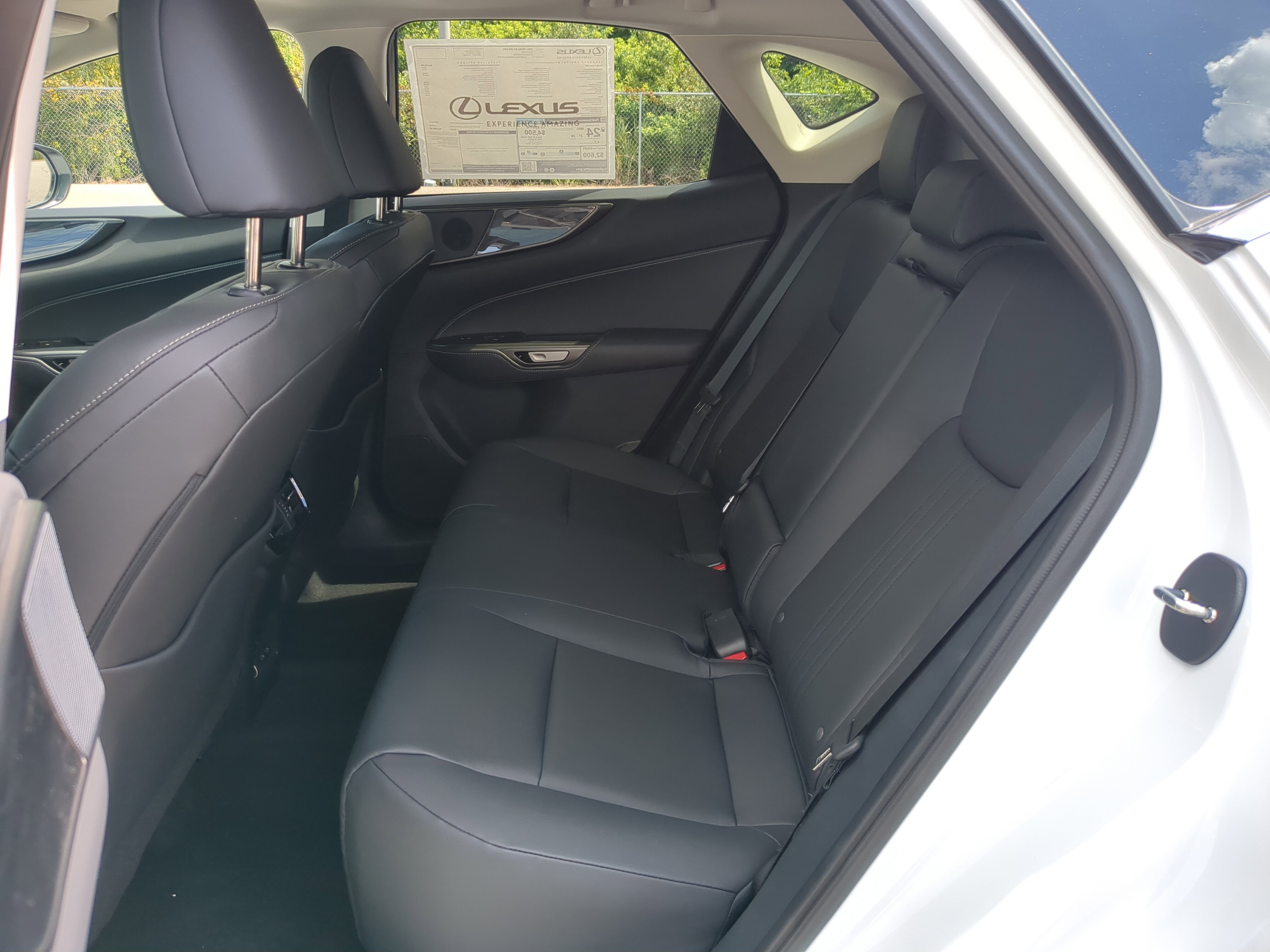 2026 Lexus NX 350 Premium photo 11