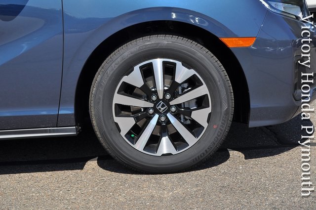 2026 Honda Odyssey EX-L photo 5