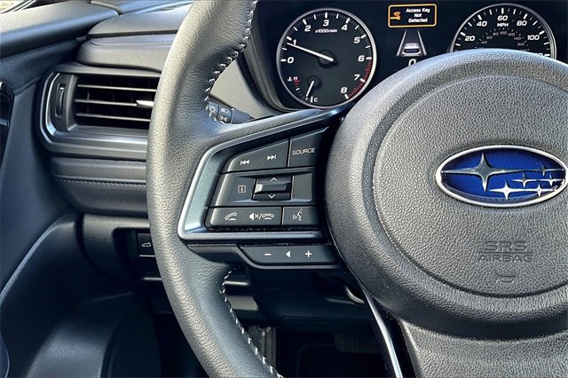 2025 Subaru Forester Limited Base photo 15