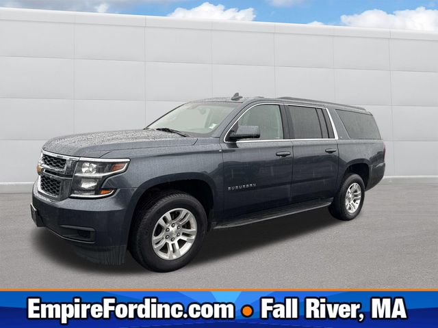 2019 Chevrolet Suburban LT's photo