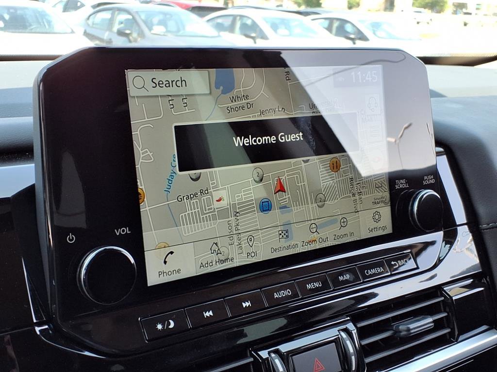 2025 Nissan Pathfinder SL photo 16