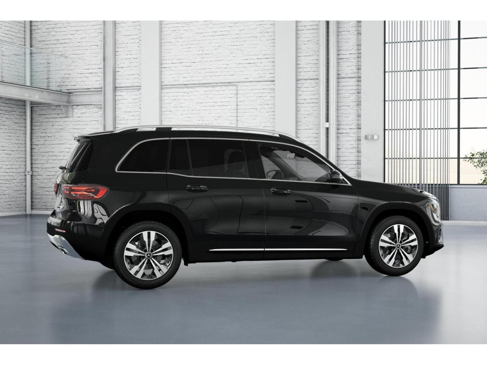 2025 Mercedes Benz GLB 250 photo 18
