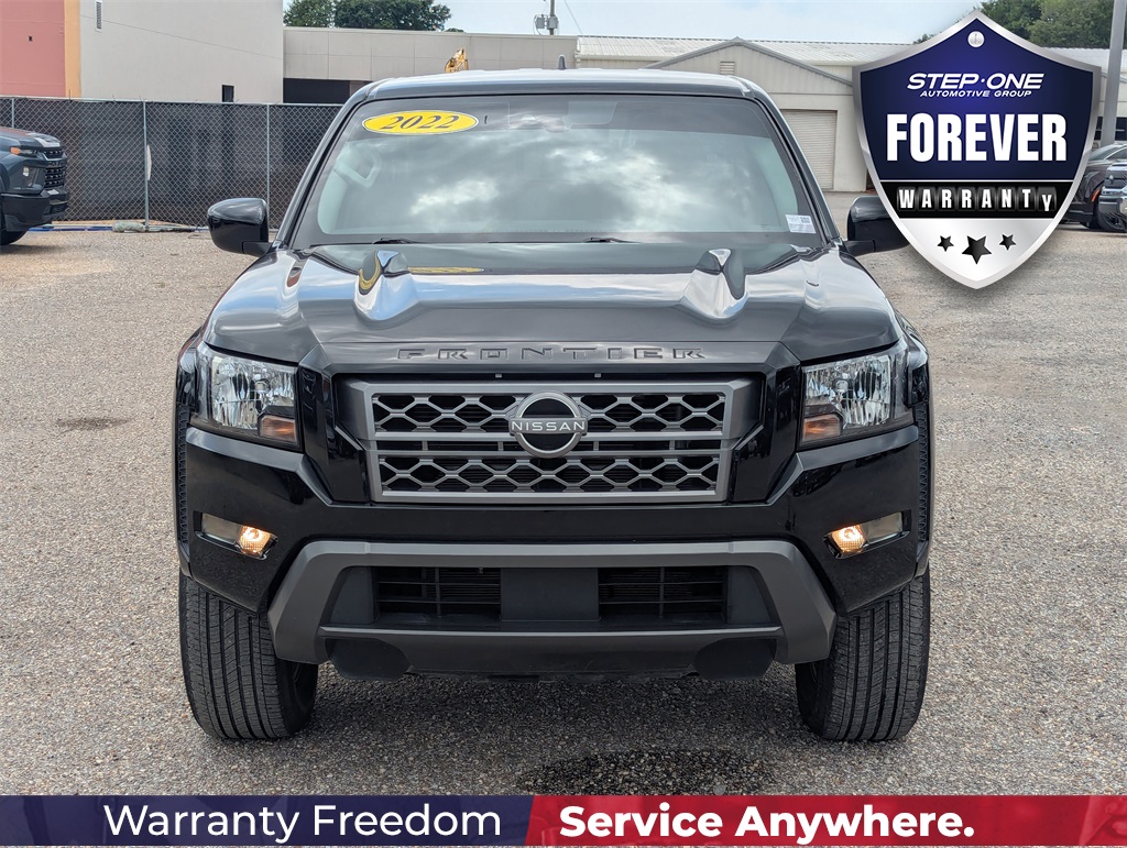 2022 Nissan Frontier SV photo 8