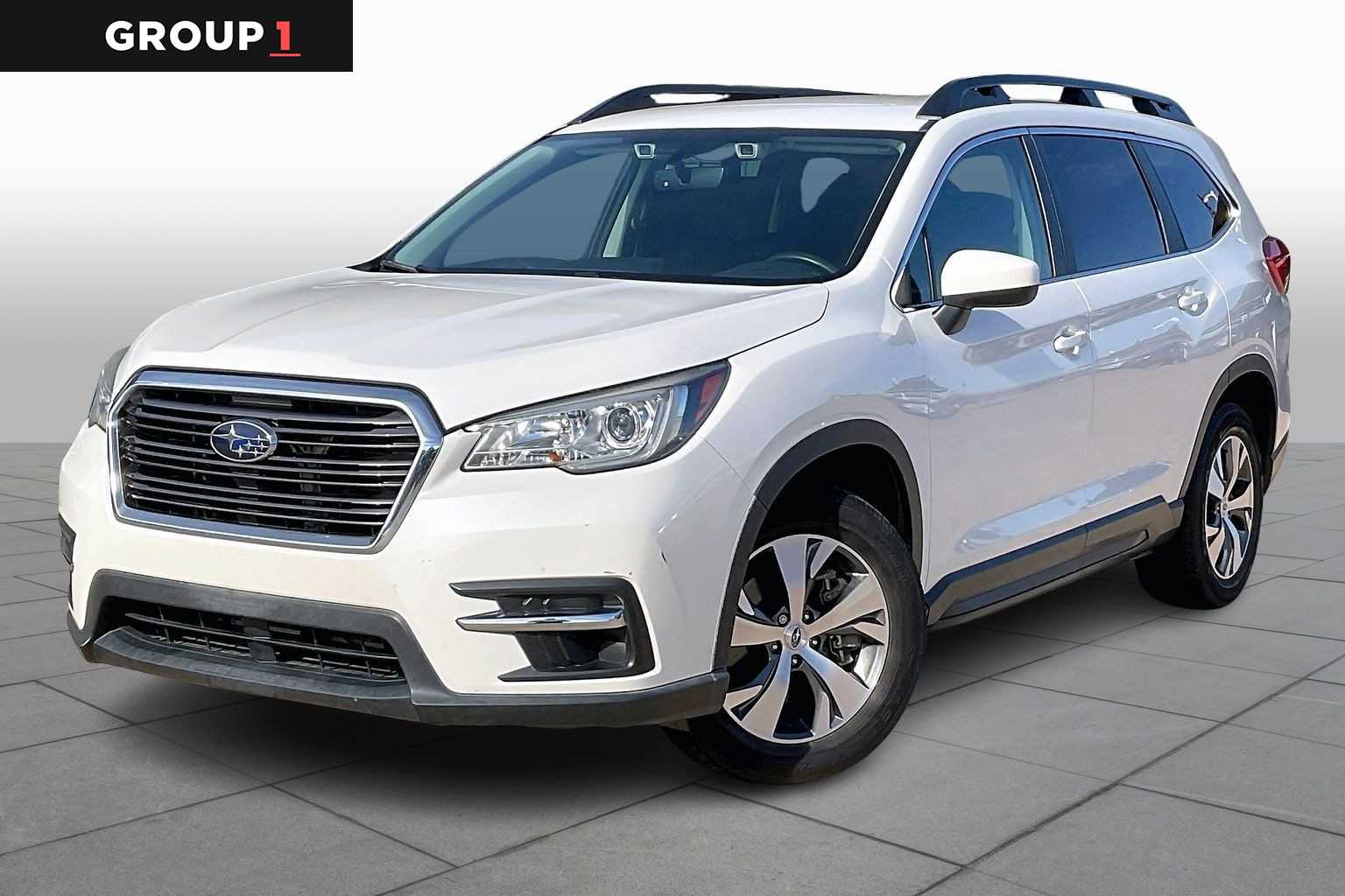 2019 Subaru Ascent Premium's photo