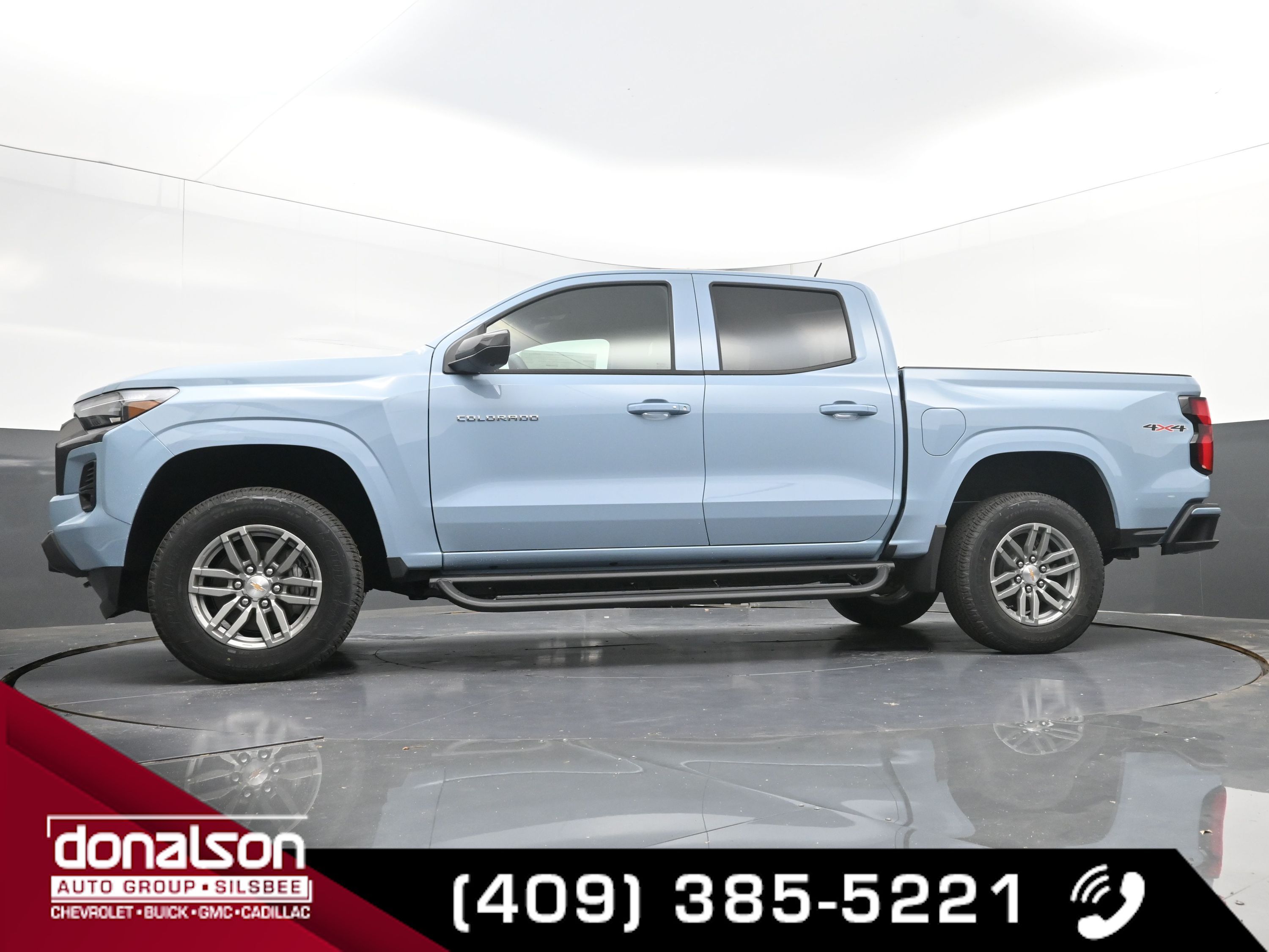 2025 Chevrolet Colorado Work Truck LT photo 14