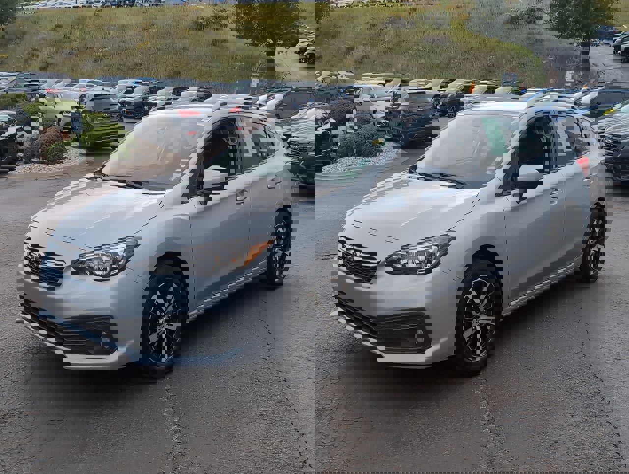2022 Subaru Impreza Premium photo 3