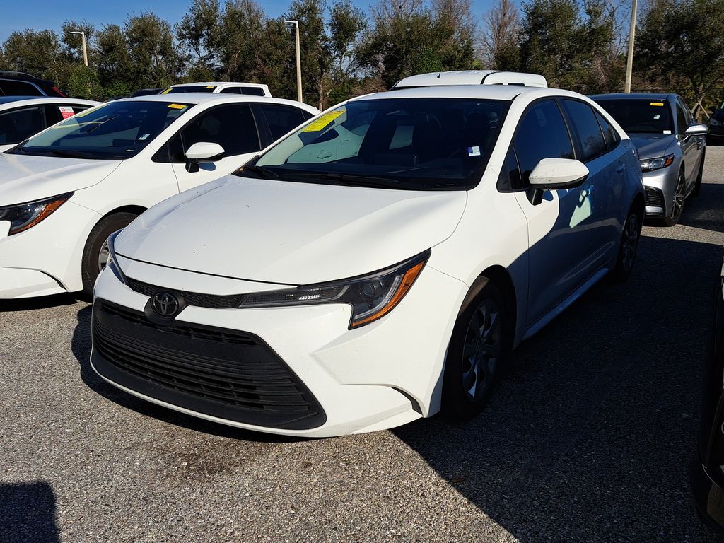 2025 Toyota Corolla LE
