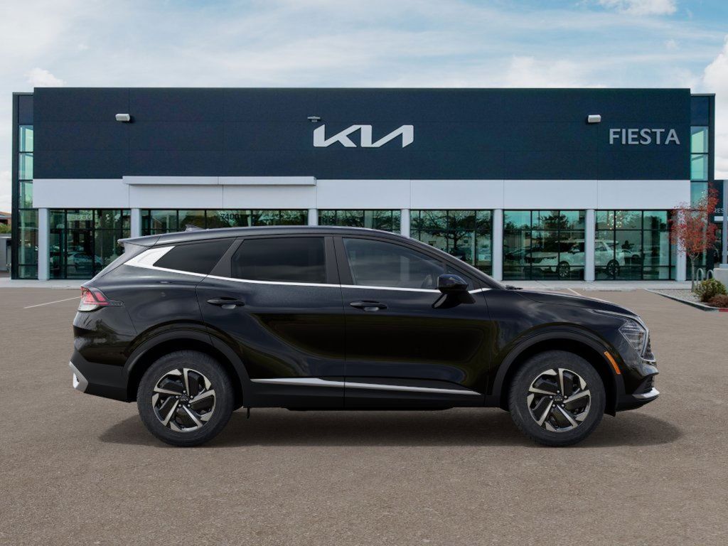 2025 Kia Sportage Hybrid LX photo 4