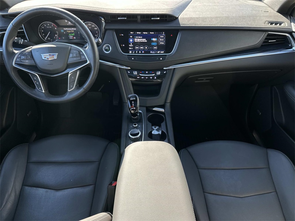 2024 Cadillac XT5 Premium Luxury photo 3