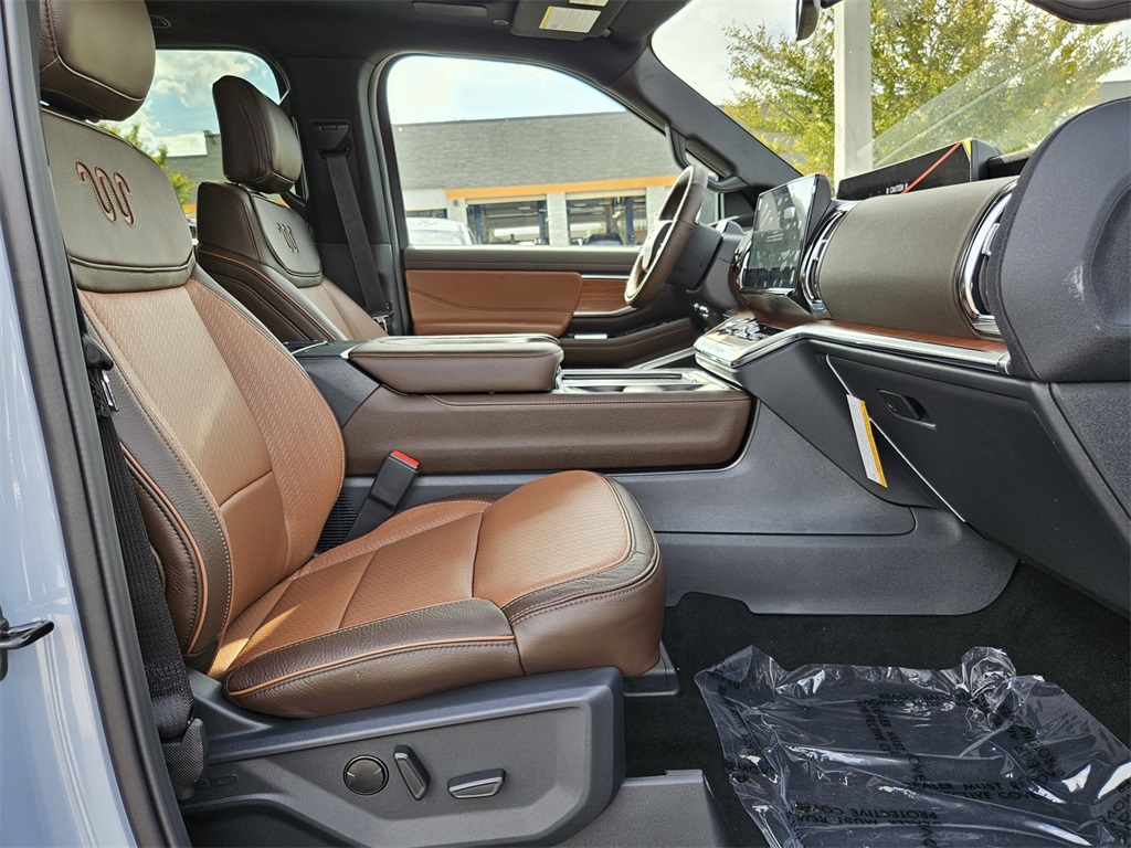 2025 Ford Expedition King Ranch photo 35