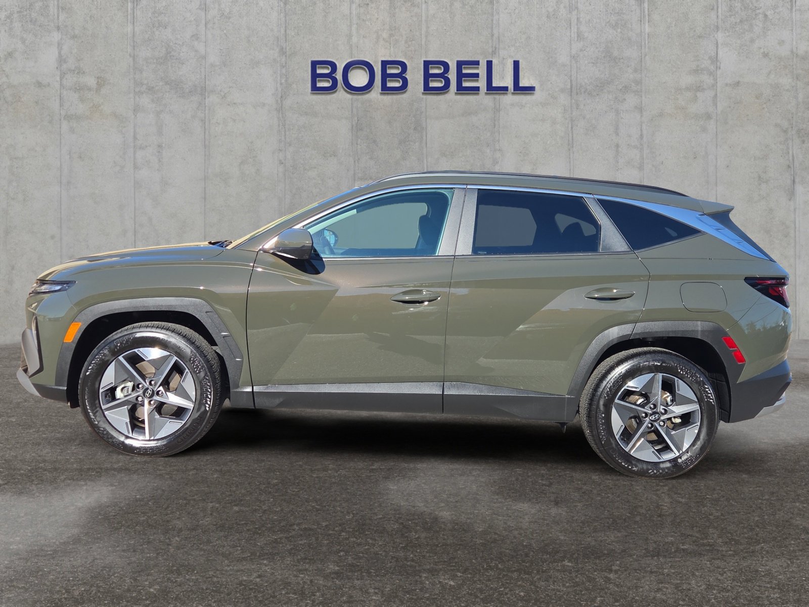 2025 Hyundai Tucson SEL photo 2