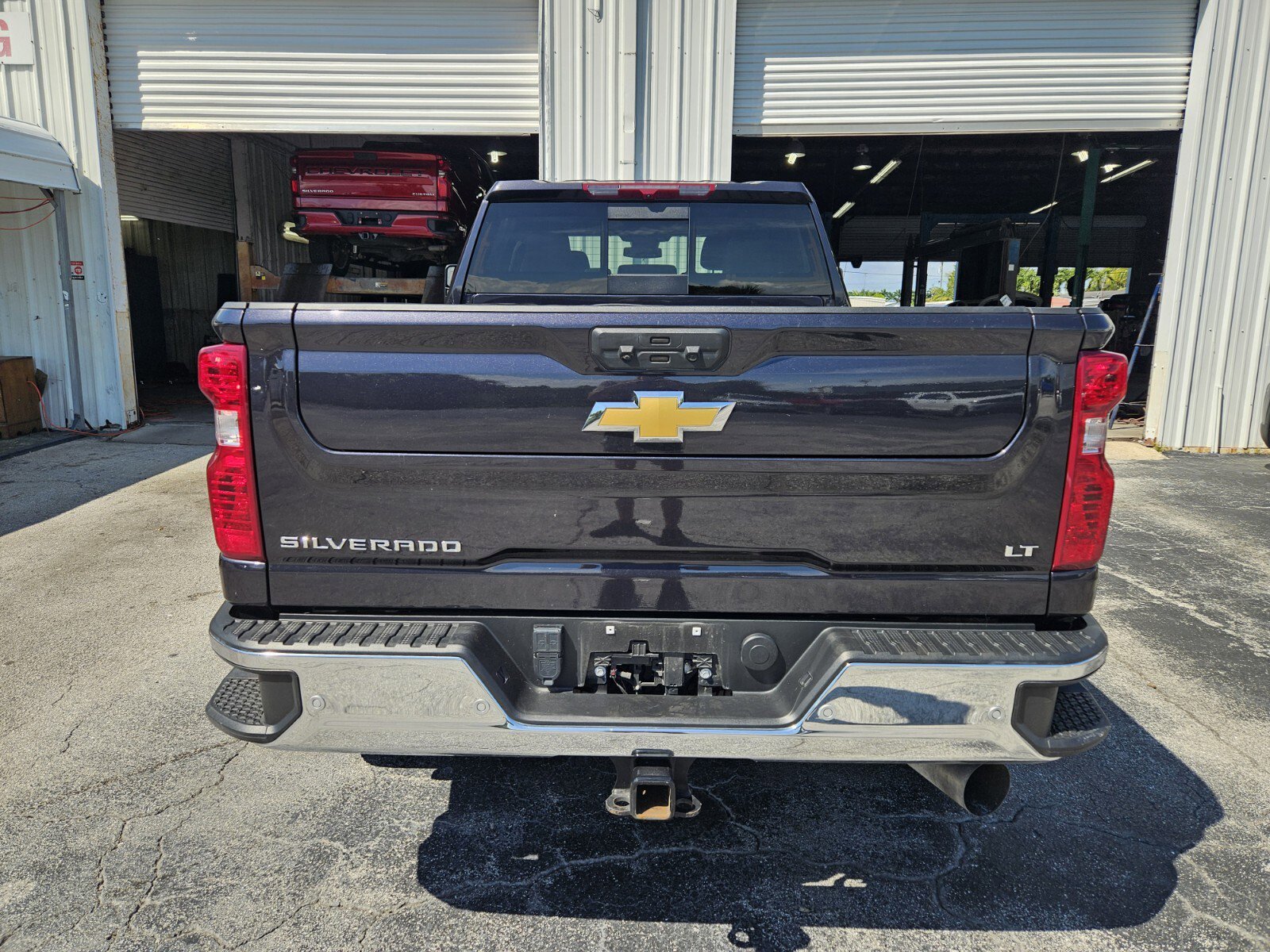 2024 Chevrolet Silverado 2500HD LT photo 3