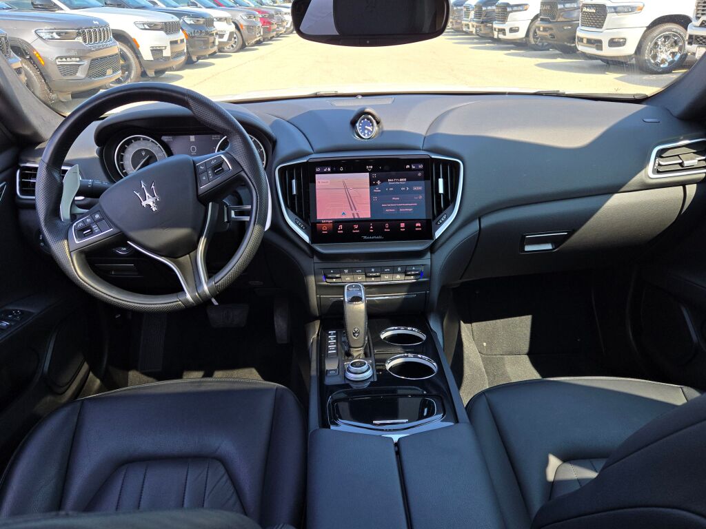 2022 Maserati Ghibli Modena Q4 photo 17