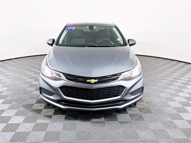 Used 2018 Chevrolet Cruze LT with VIN 1G1BE5SM4J7189227 for sale in Cocoa, FL