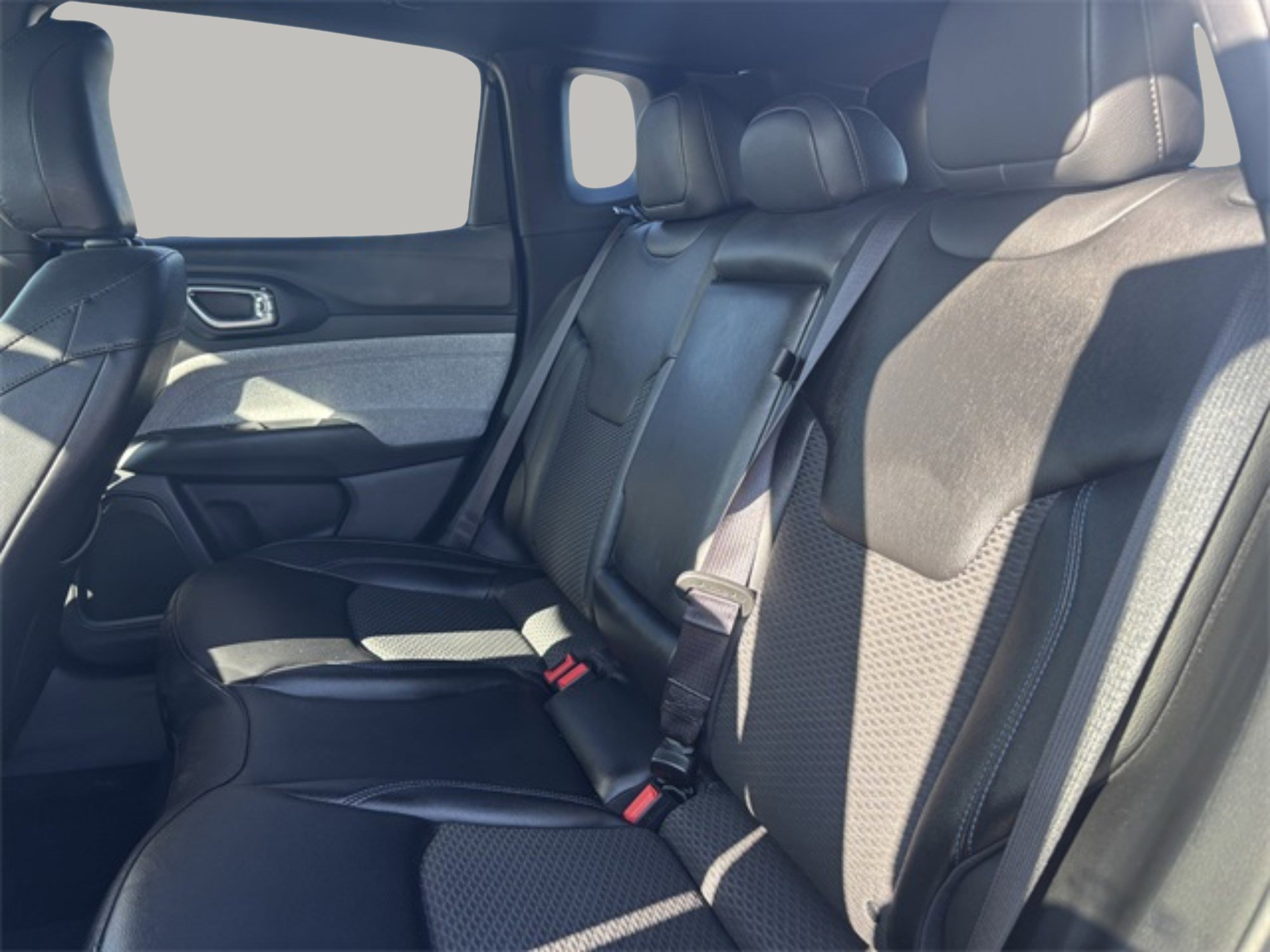 2024 Jeep Compass Latitude photo 19