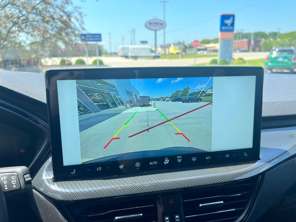 2025 Ford Escape ST-Line photo 7