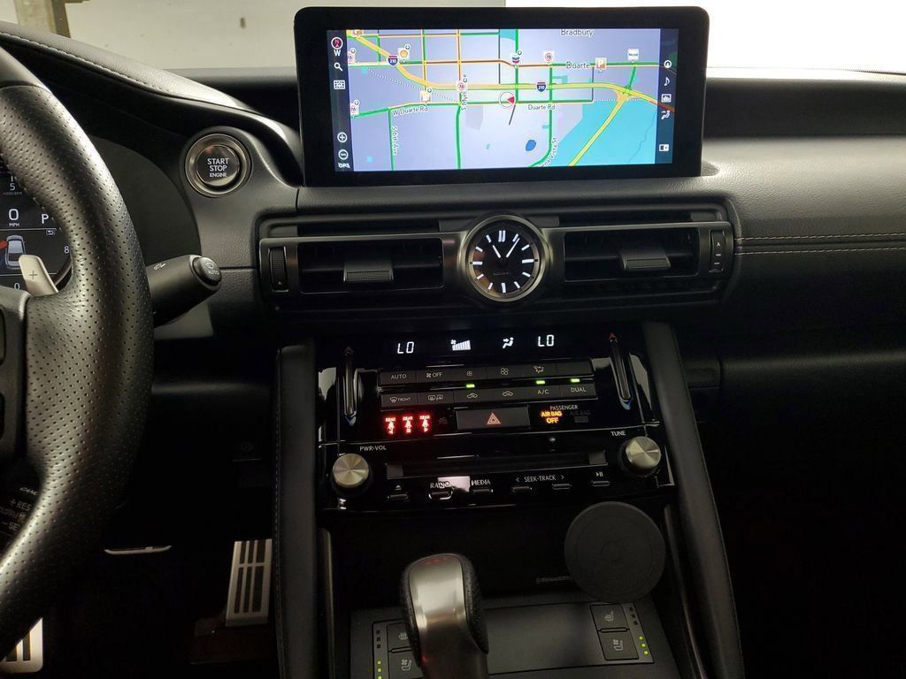 2023 Lexus IS 350 F SPORT photo 15