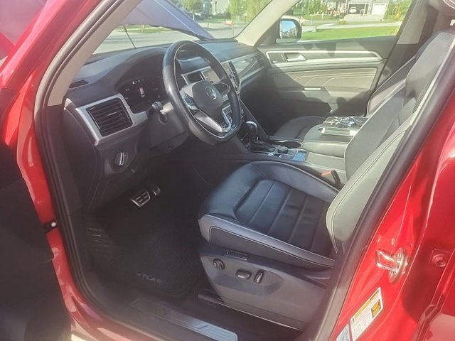 2022 Volkswagen Atlas SEL Premium R-Line photo 3