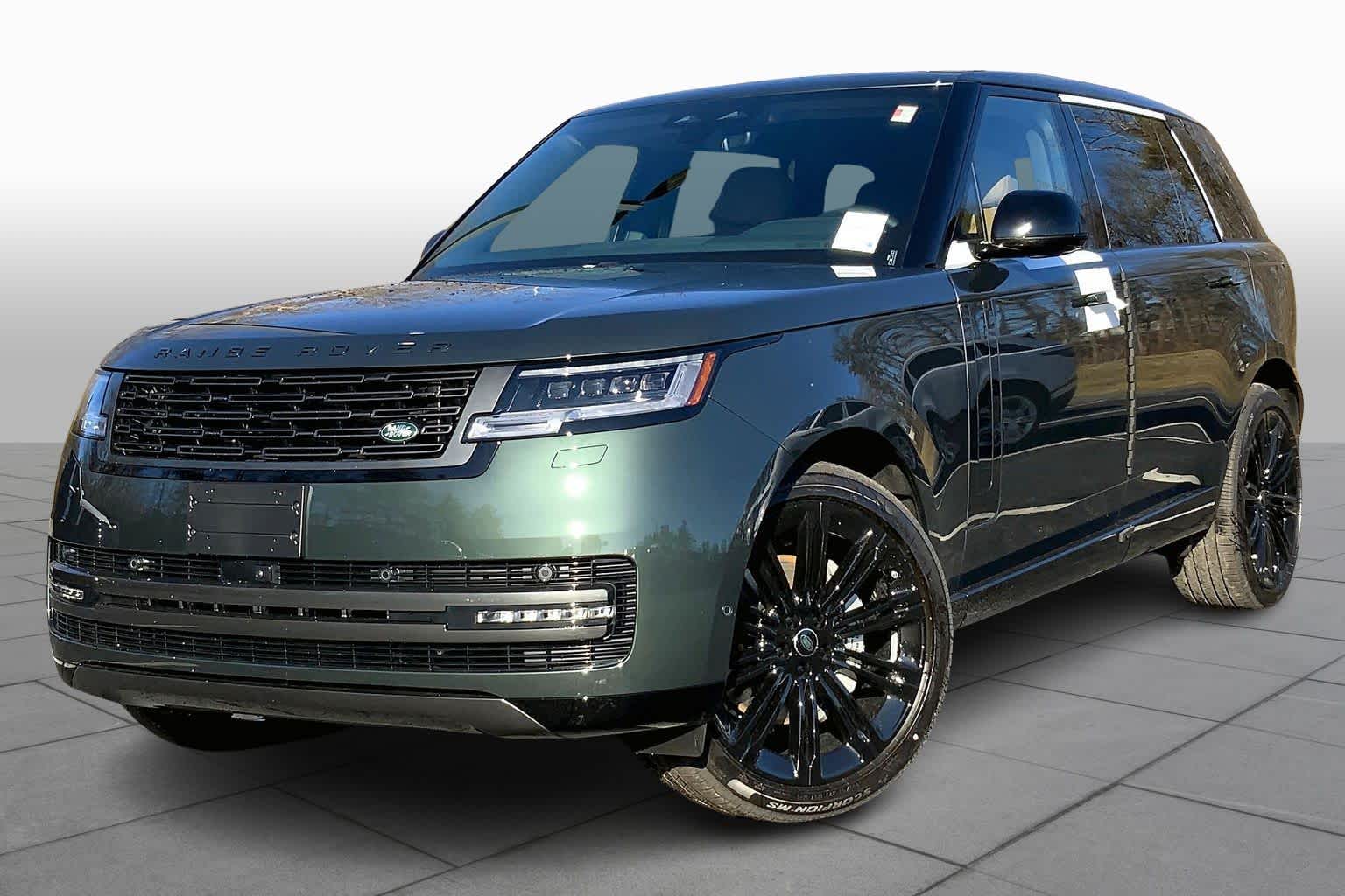 2025 Land Rover Range Rover SE's photo