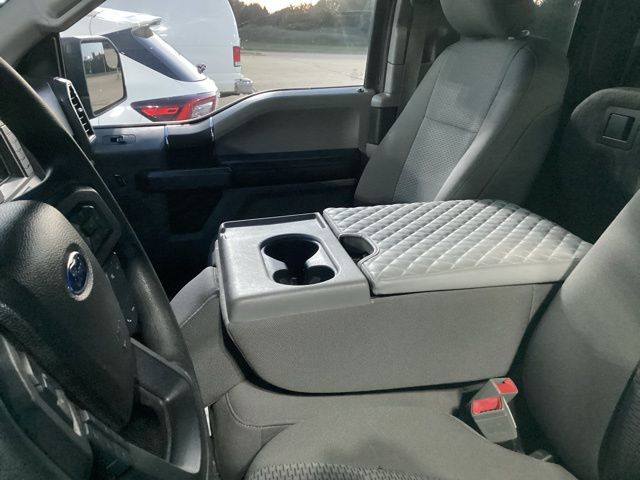 2018 Ford F-150 XLT photo 16