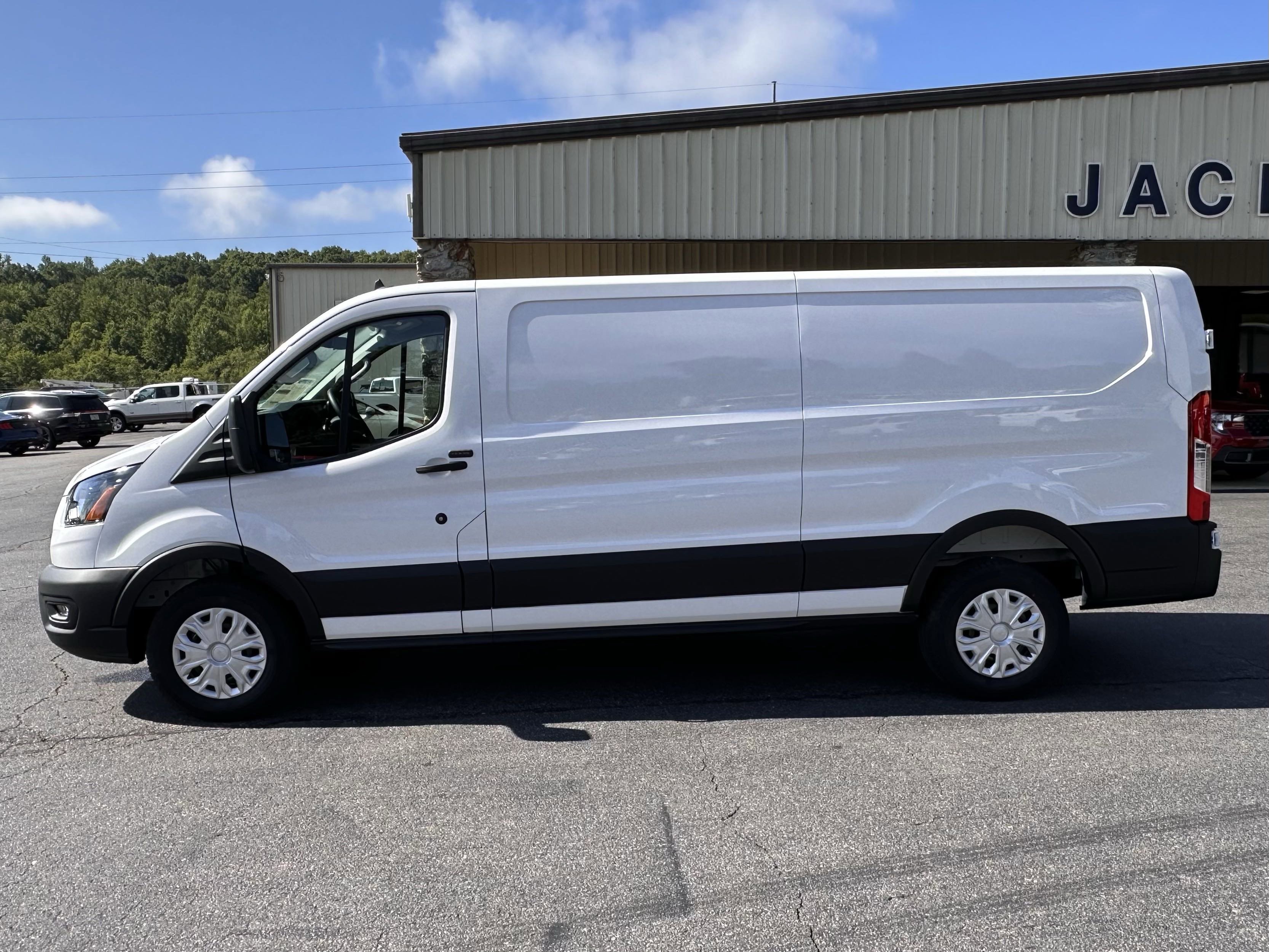 2025 Ford Transit Van Base's photo