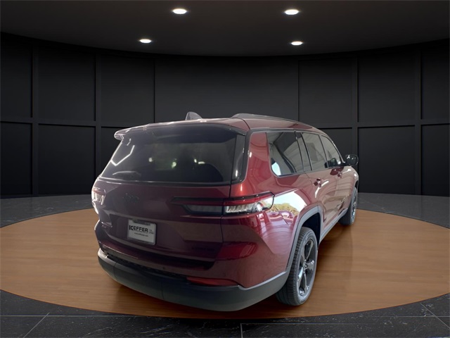 2025 Jeep Grand Cherokee Limited photo 5