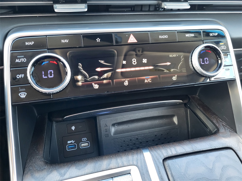 2024 Genesis GV80 2.5T photo 25
