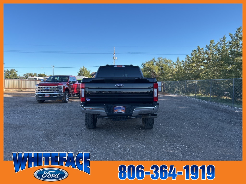 2021 Ford F-250 Lariat photo 4