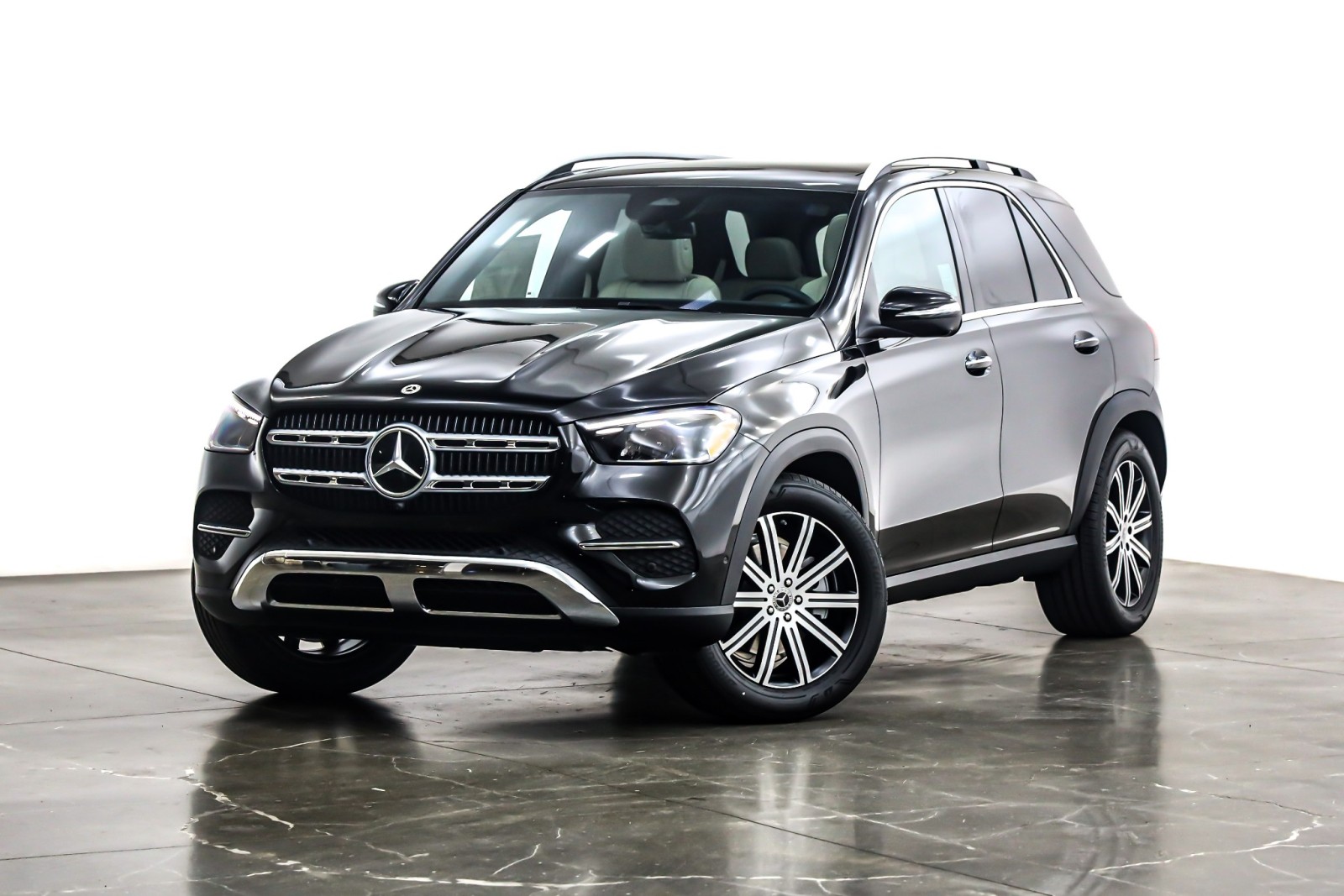 2026 Mercedes-Benz GLE GLE350's photo