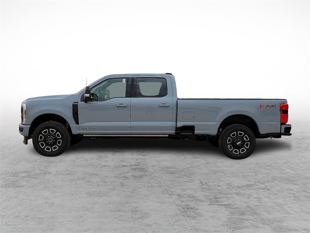 2025 Ford F-350 photo 6