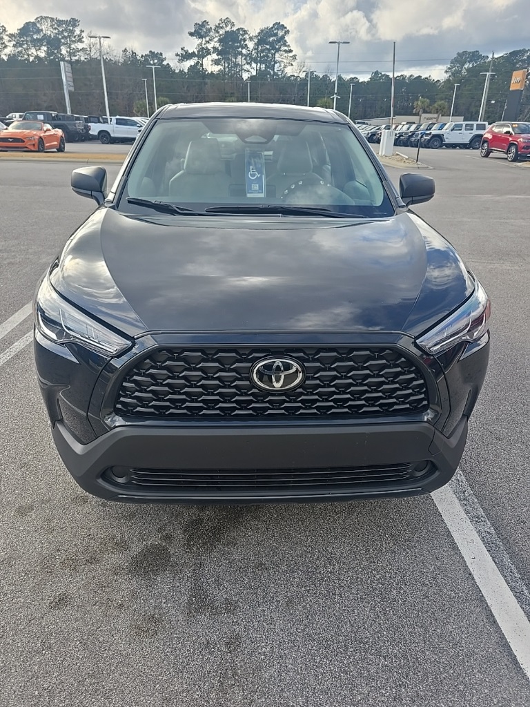 2025 Toyota Corolla Cross L's photo