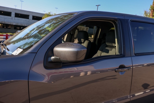 2024 Nissan Frontier SV photo 10