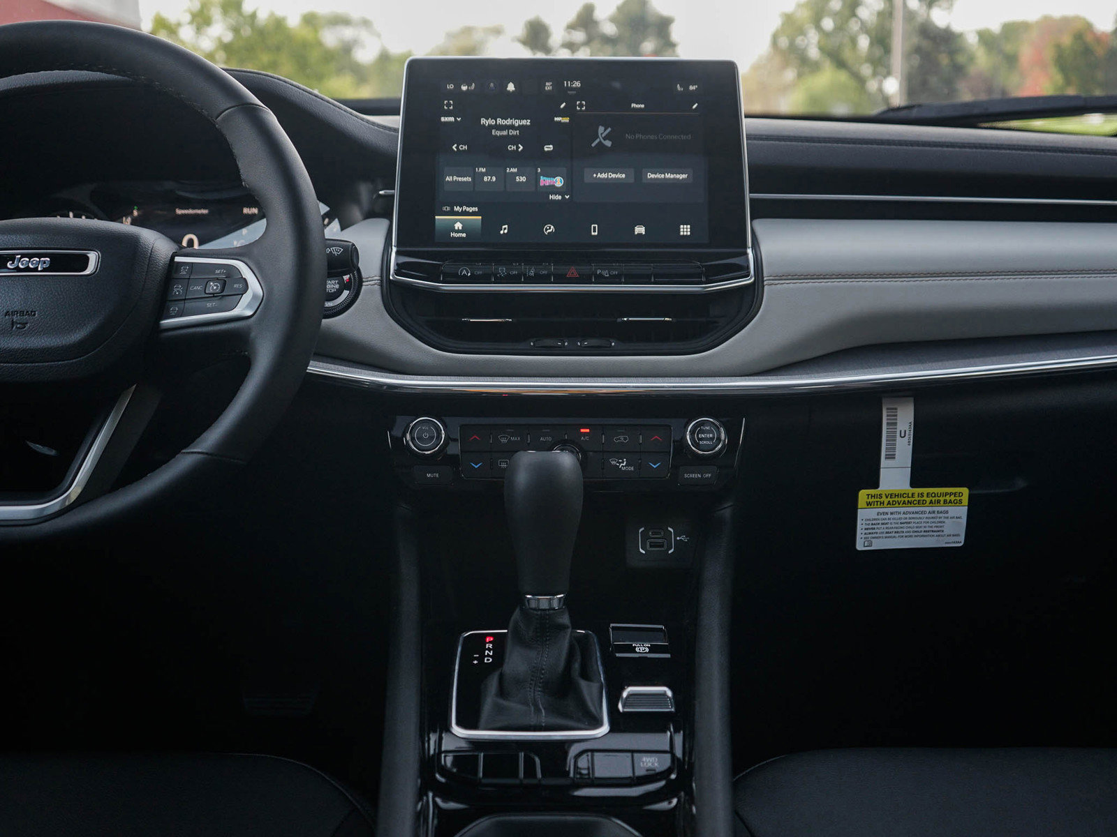 2025 Jeep Compass Limited photo 15