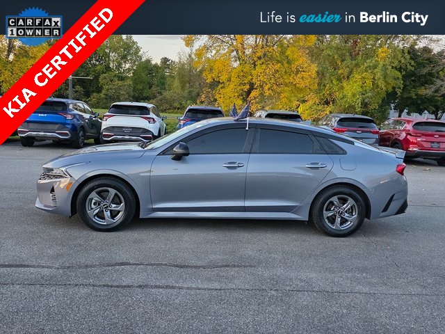 2022 Kia K5 LXS photo 3