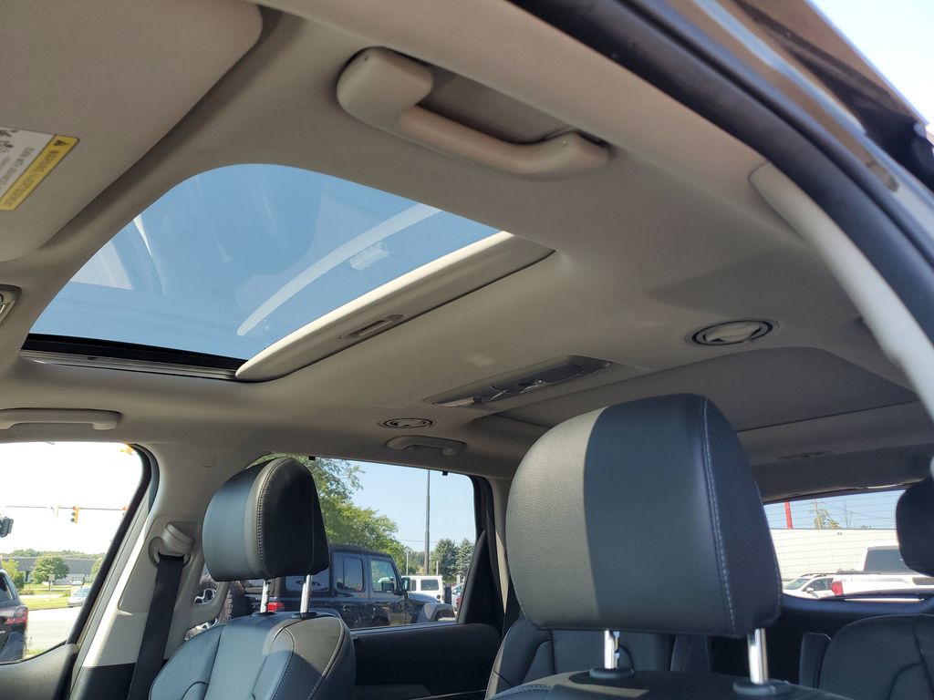 2021 Kia Telluride SX photo 16