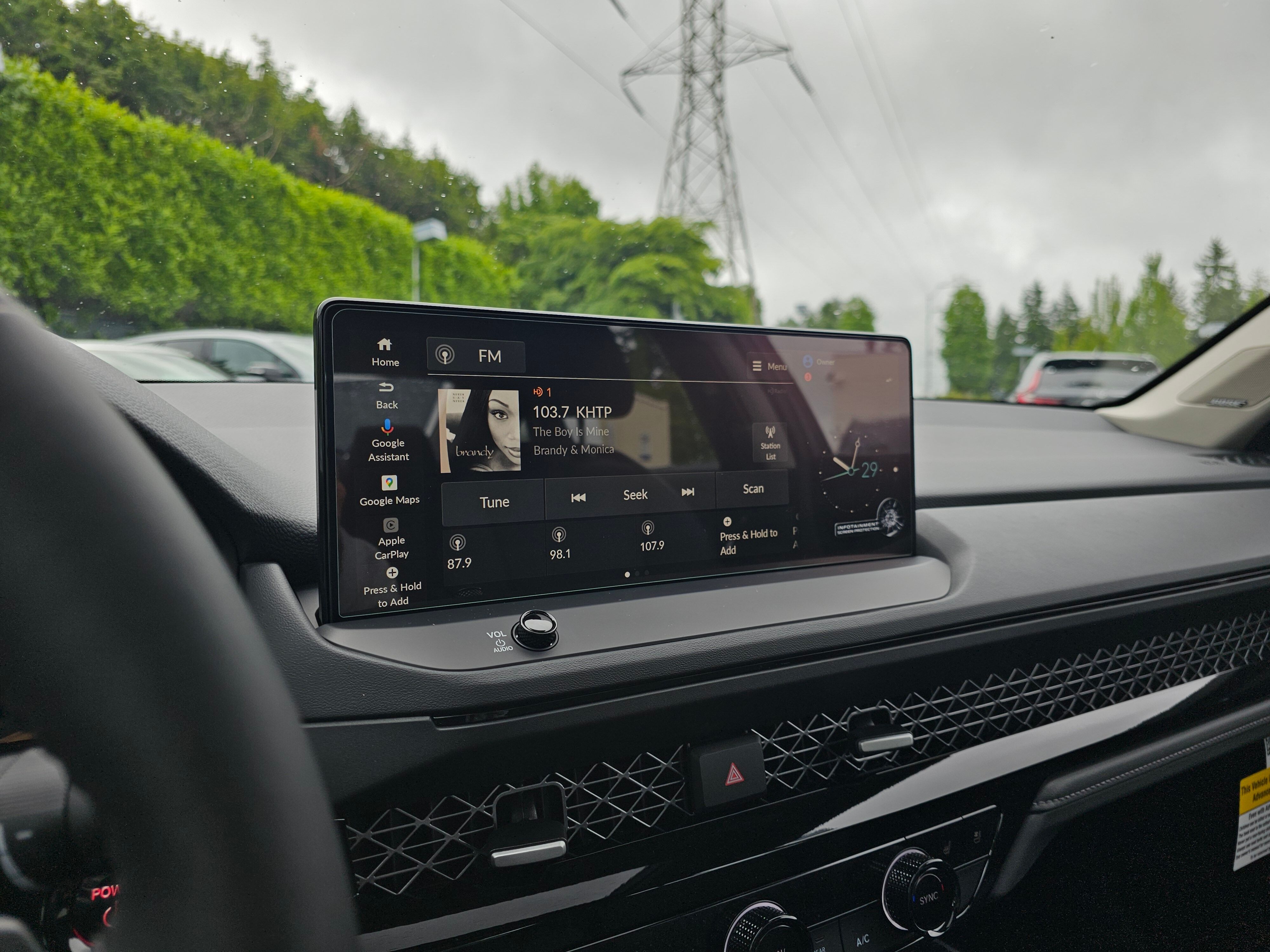 2025 Honda Accord Hybrid Touring photo 11