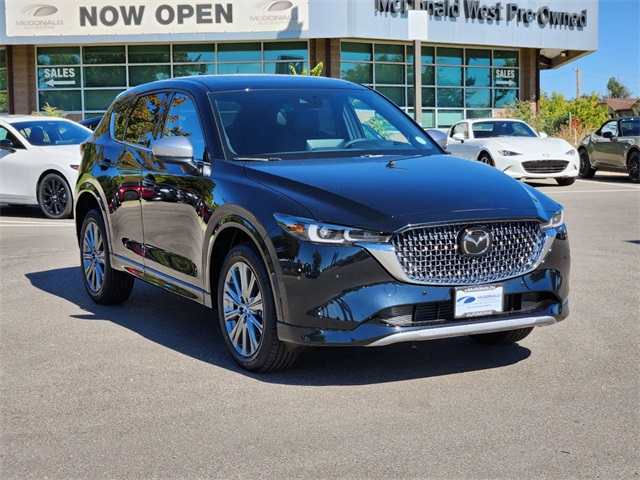 2025 Mazda CX-5 Signature photo 4