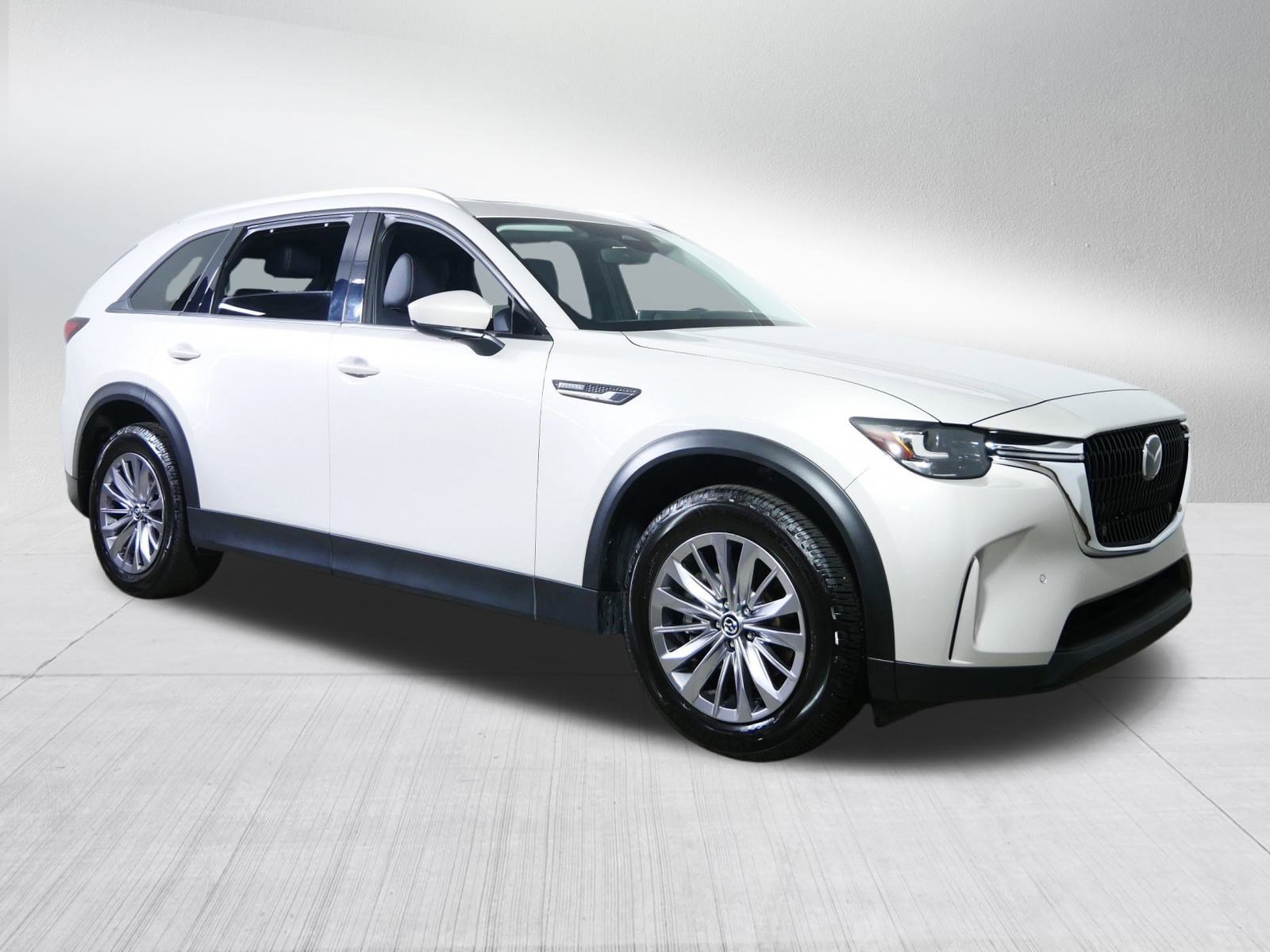 2025 Mazda CX-90 Preferred Package's photo