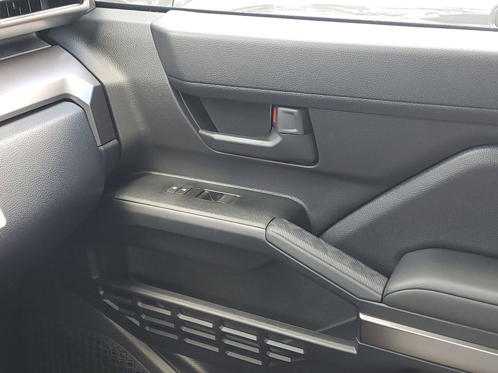 2025 Toyota 4Runner SR5 photo 19