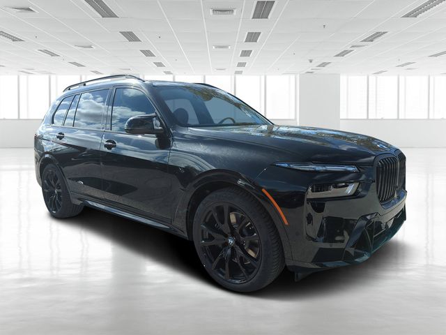 2026 BMW X7 M60i's photo