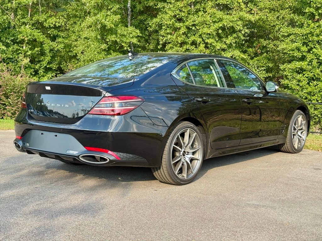 2026 Genesis G70 2.5T Prestige photo 13