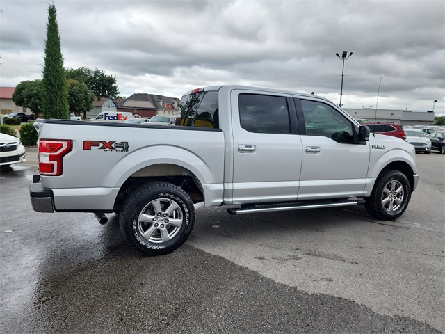 2019 Ford F-150 XLT photo 2