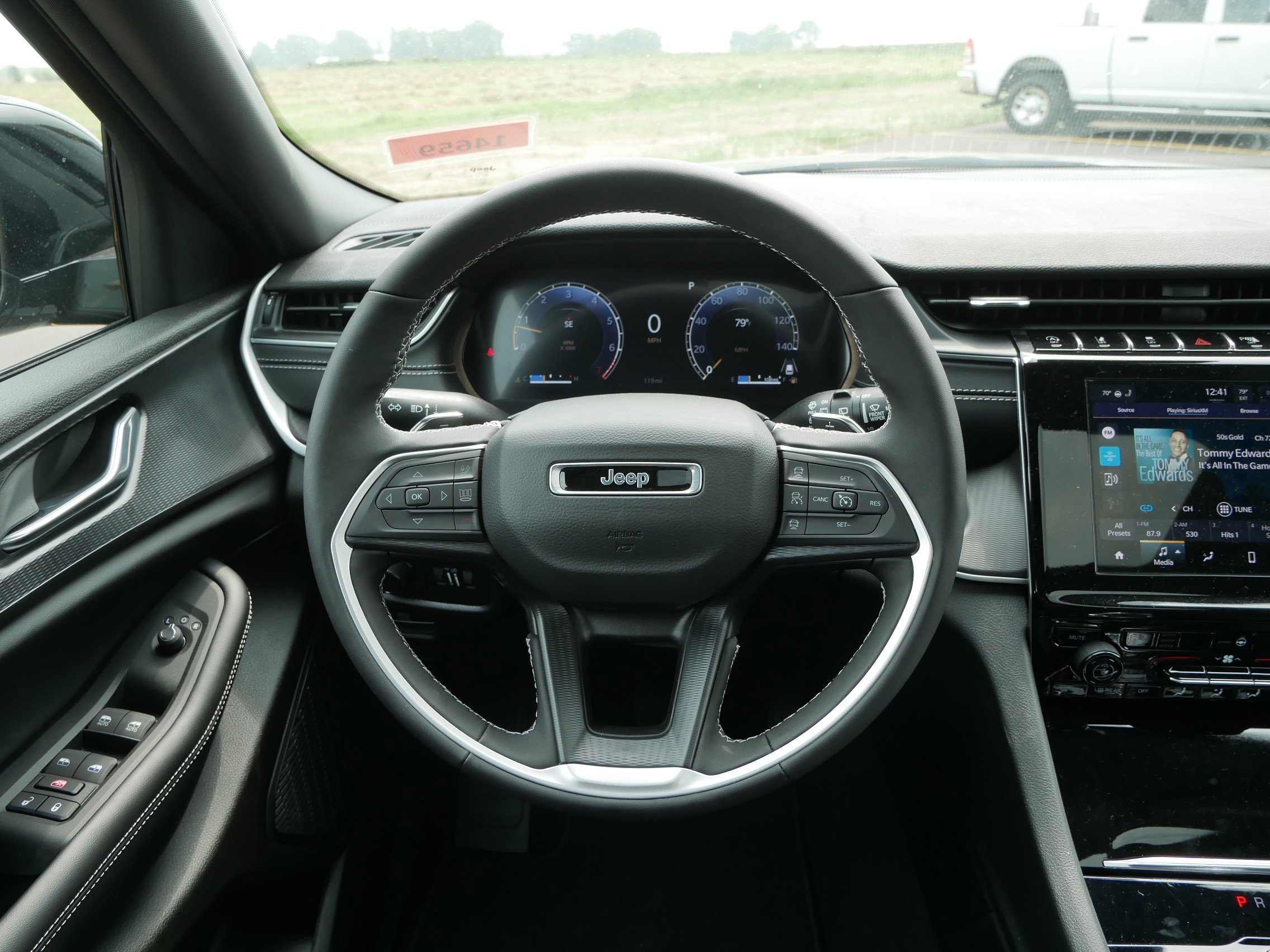 2025 Jeep Grand Cherokee Altitude X photo 11