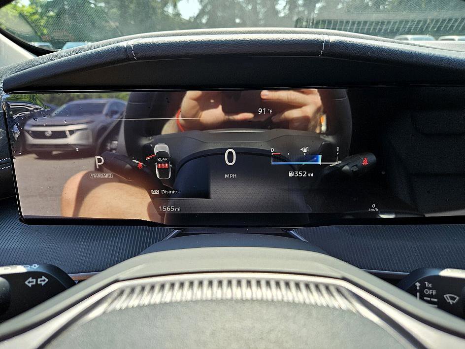 2025 Nissan Murano SV photo 25