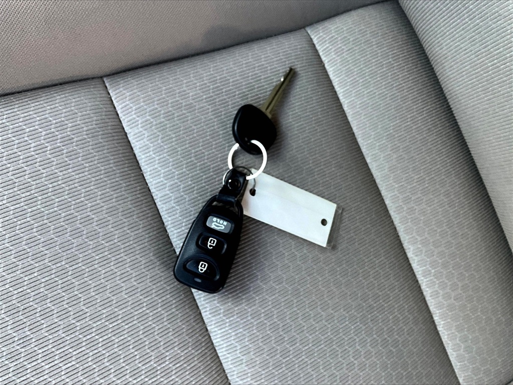 2017 Hyundai Elantra SE photo 28