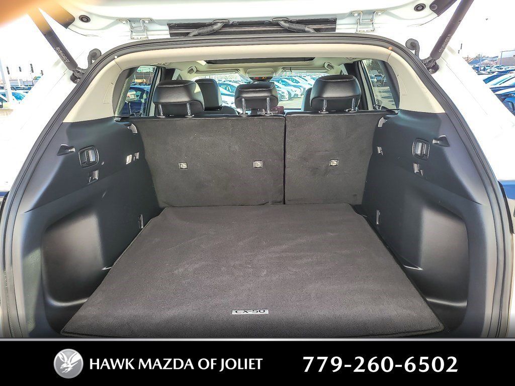 2024 MAZDA CX-50 - Image 17