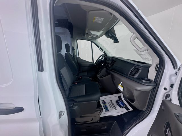2025 Ford Transit photo 20
