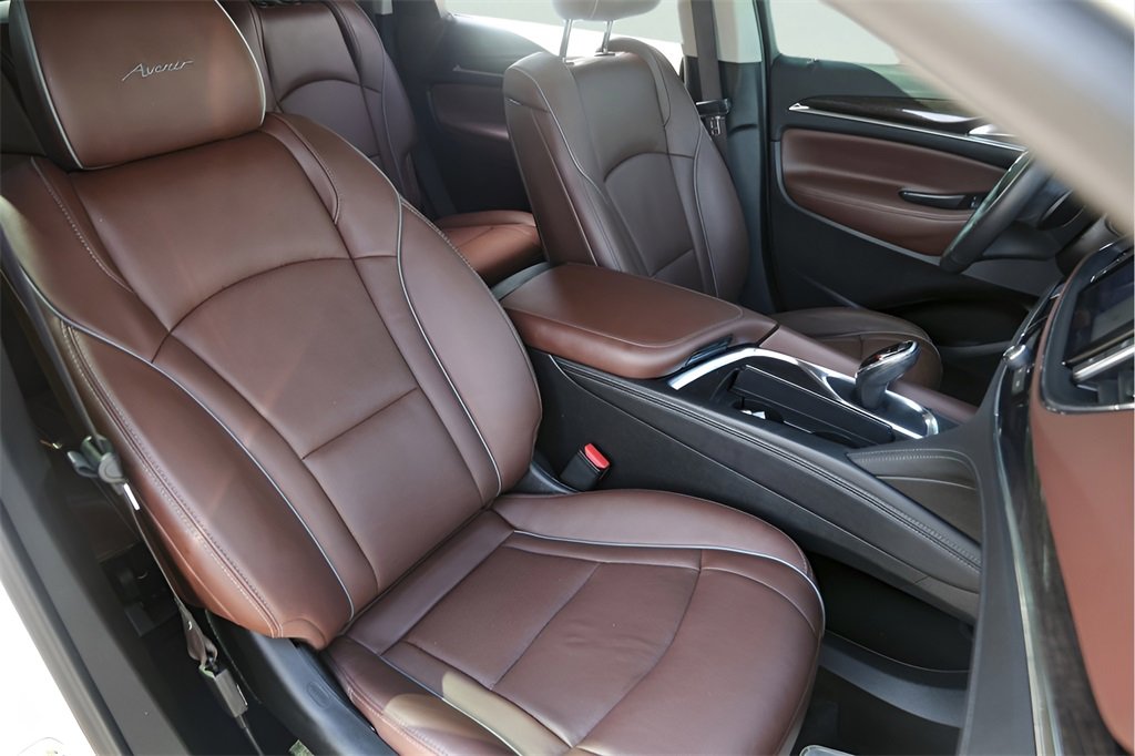 2021 Buick Enclave Avenir photo 29