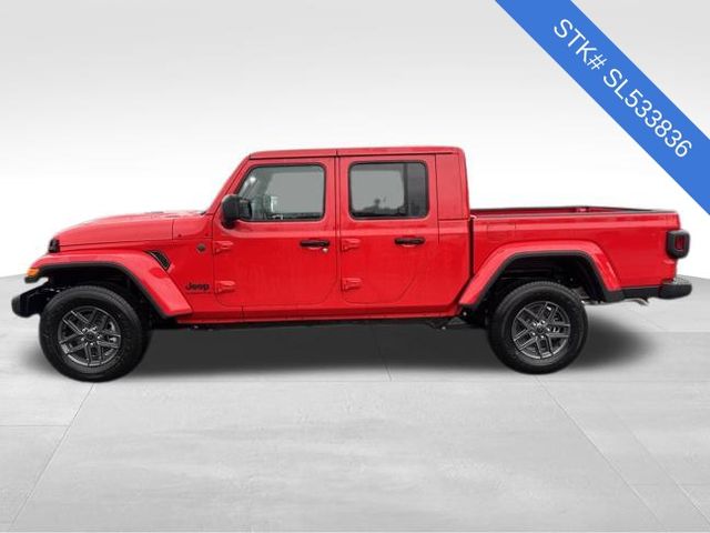 2025 Jeep Gladiator Sport S photo 4